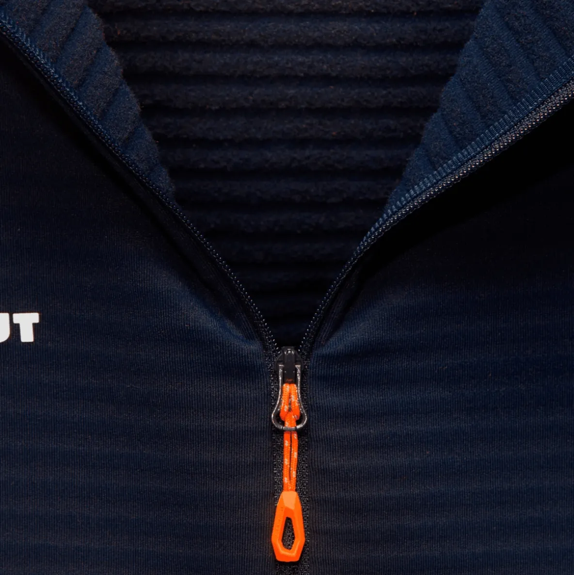 Bluza polarowa Mammut Taiss Light ML Hooded Jacket Men