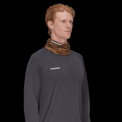Chusta Peaks Neck Gaiter